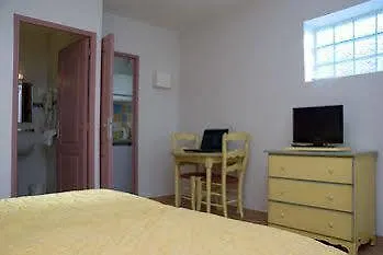 Hotell Festival Sud Aqua - Gare Tgv 2*